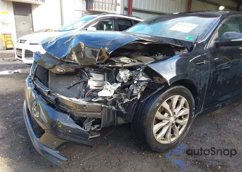 2015 Kia Optima Ex z USA, uszkodzony, nr VIN 5XXGN4A72FG378153